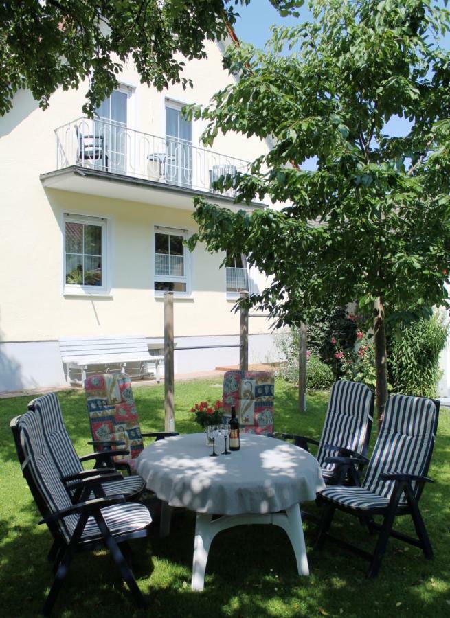 Pension Waldblick Illertissen Buitenkant foto