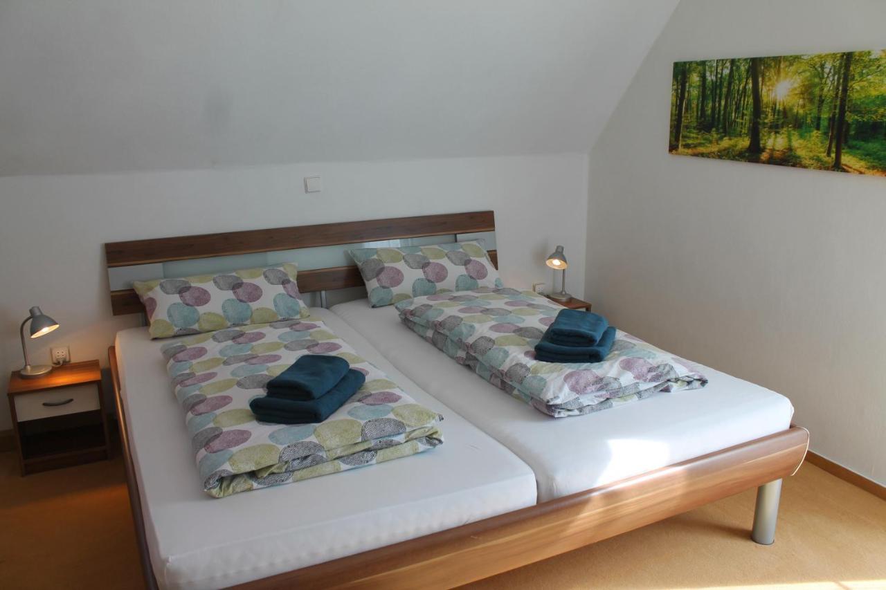 Pension Waldblick Illertissen Buitenkant foto