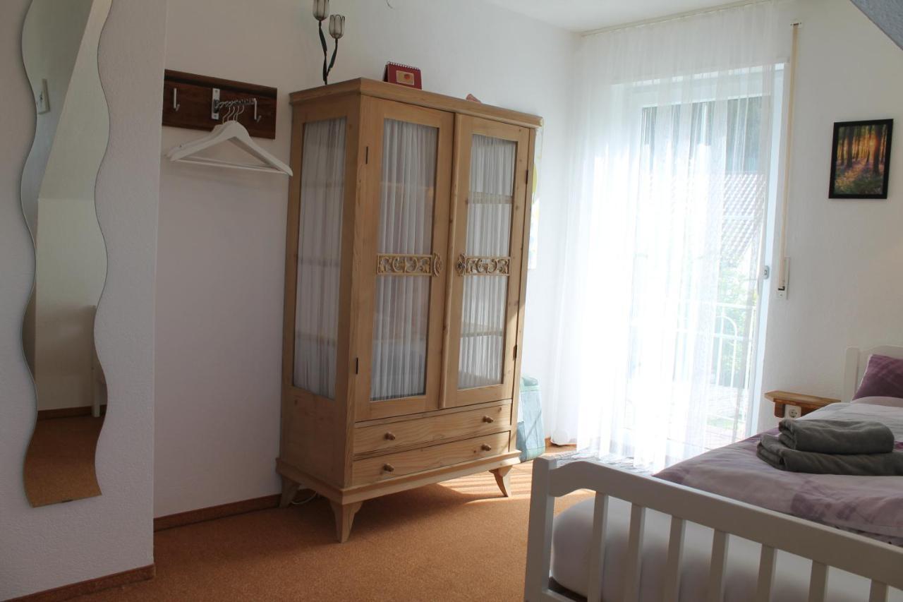 Pension Waldblick Illertissen Buitenkant foto